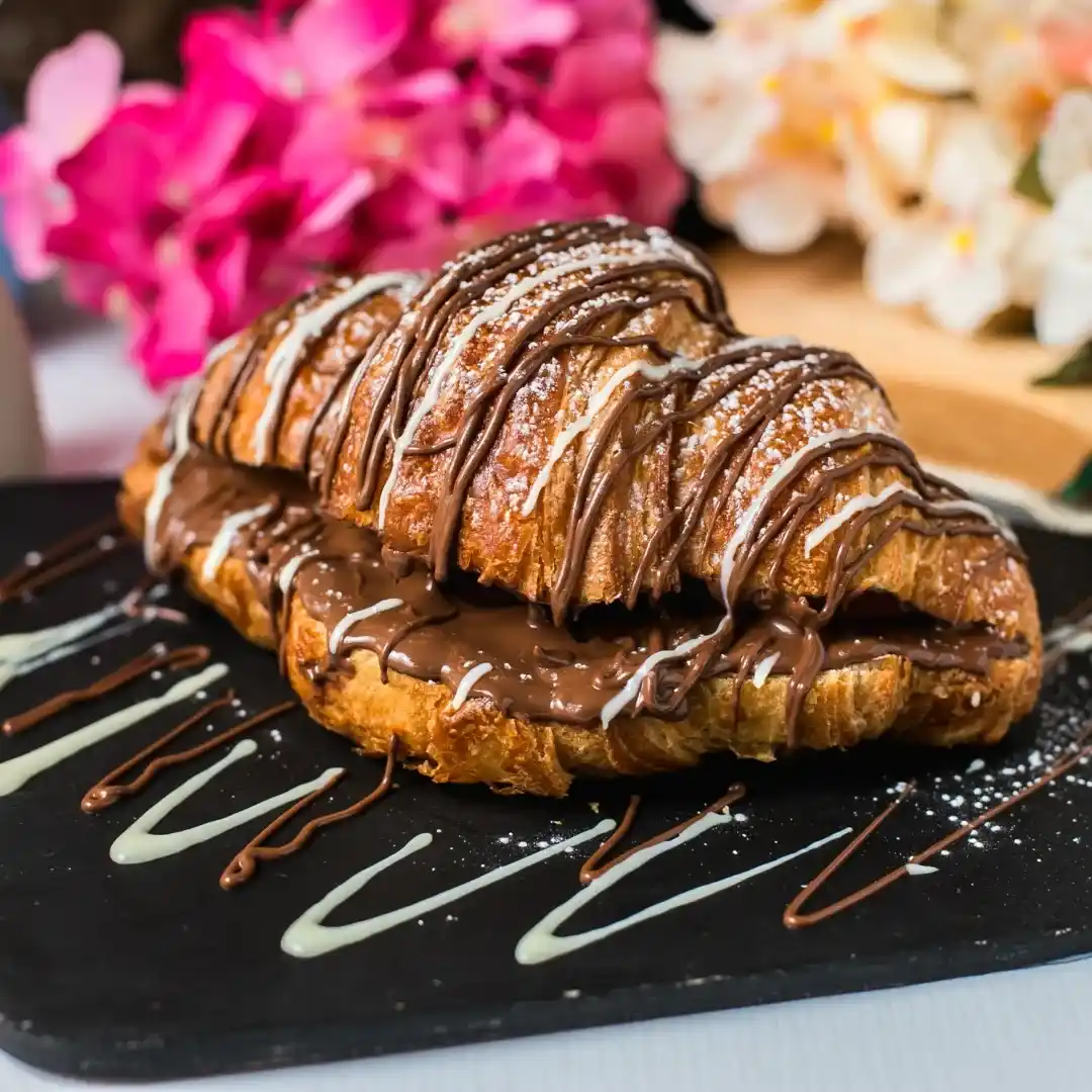 Nutella Pastry by AR Kebabs